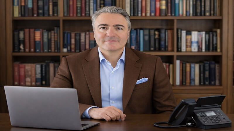 Toplumun Haklı Sessiz Çığlığı Bu Kitapta Toplandı